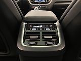 Volvo XC60 B4 AWD INSCRIPTION AUT  - náhled 33