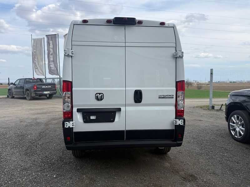 Dodge RAM (2025) PROMASTER 2500 3.6L  - fotka 5 z 9