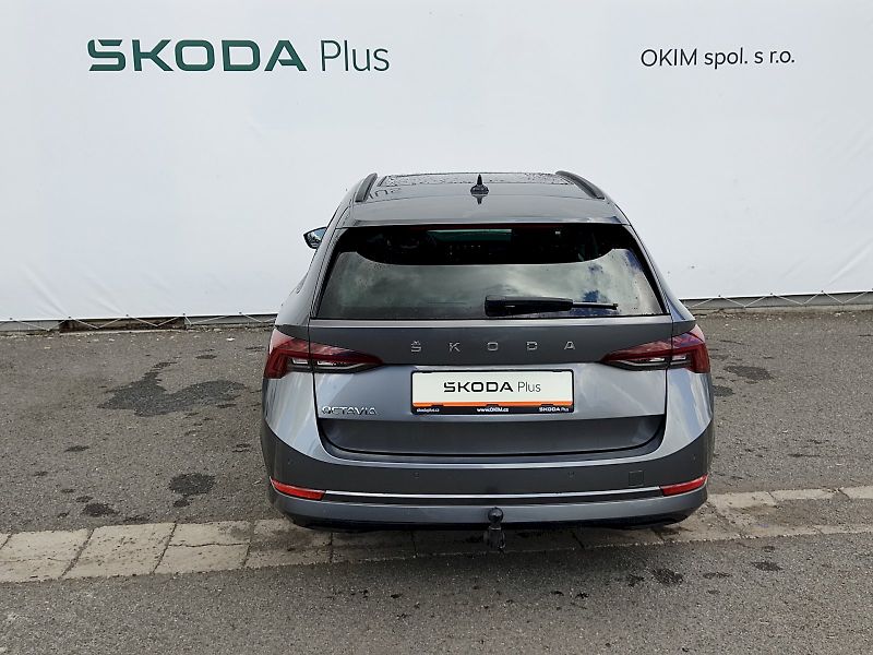 Škoda Octavia (2023) Combi Tour 2,0 Tdi 110 Kw DSG - fotka 34 z 39
