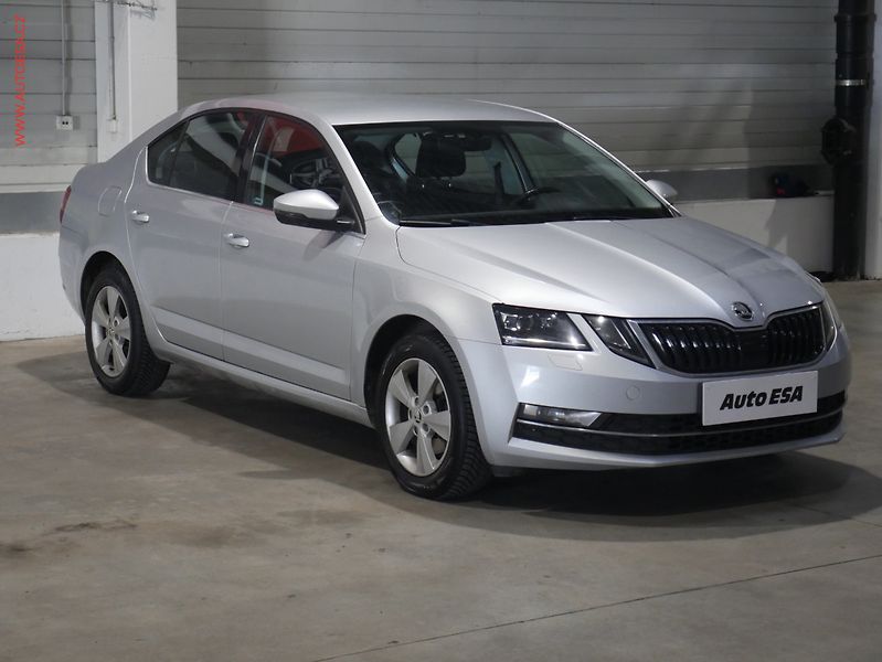 Škoda Octavia (2018) 1.4 TSi, ČR, LED - fotografie inzerátu