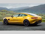 Neoficiální ilustrace čtyřdveřového Mercedesu-AMG GT.