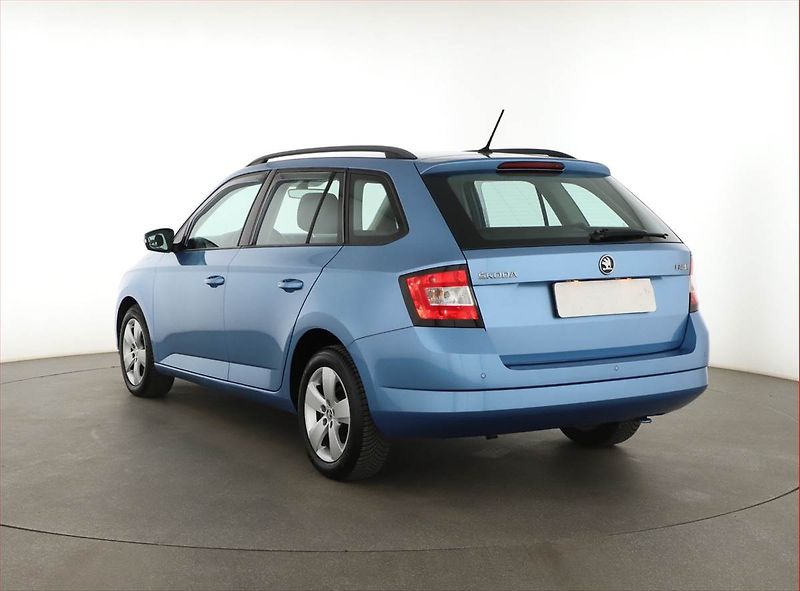 Škoda Fabia (2015) Ambition 1.2 TSI, Tempomat - fotka 4 z 12