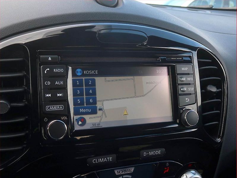 Nissan Juke (2019) 1.6 i, Kůže, Navi, Tempomat - fotka 13 z 18