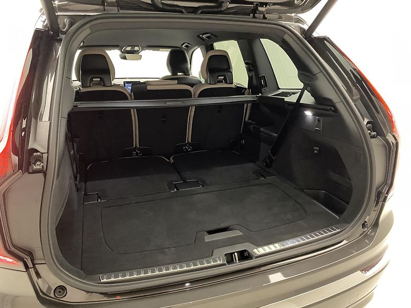 Volvo XC90 (2026) T8 AWD Plug-in BRIGHT PLUS 7m - fotka 5 z 69