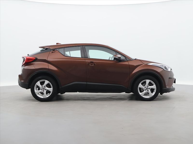 Toyota C-HR 1,2 TURBO 85kW ACTIVE ALU CZ - fotka 8 z 35