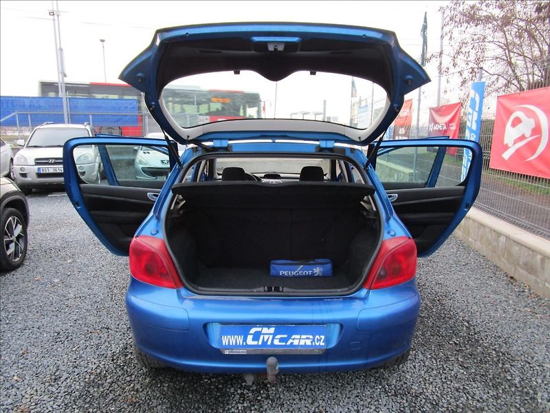 Peugeot 307 1.6HDi  aut. Klima - fotka 30 z 37