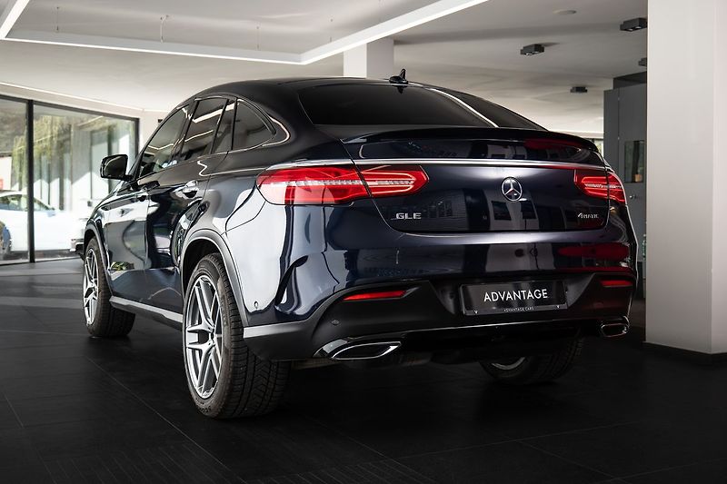 Mercedes-Benz GLE d 4MATIC AMG - fotka 4 z 25