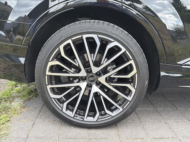 Audi Q7 3,0 TDI 210 KW S-LINE QUATTRO - fotka 39 z 39