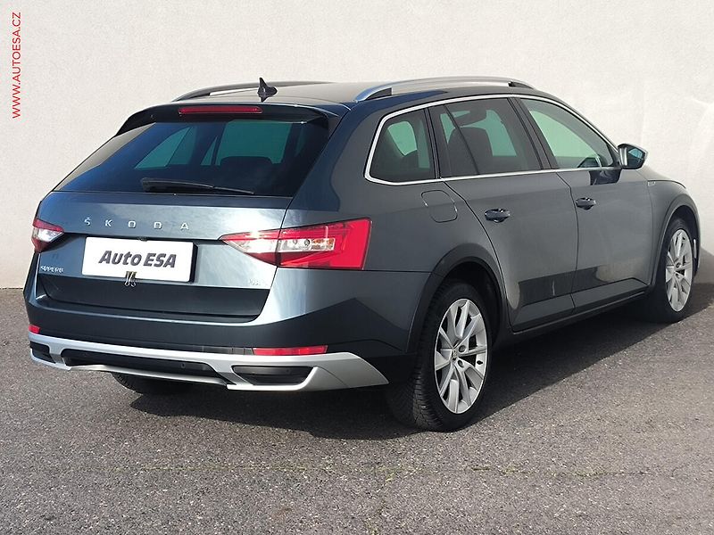 Škoda Superb (2021) 2.0TDi, ČR, Scout, DSG, LED - fotka 4 z 30