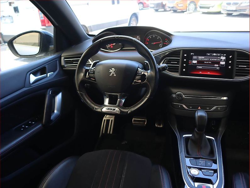 Peugeot 308 (2015) 2.0 BlueHDi GT, Automat, Kůže - fotka 7 z 23