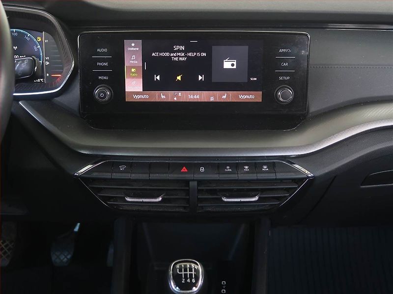 Škoda Octavia (2022) Ambition 2.0 TDI, ČR,1.maj - fotka 12 z 18