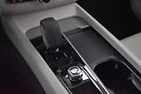 Volvo XC60 B5 184kW DARK PLUS*DPH*ČR 1.M* - náhled 24