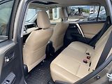 Toyota RAV4 2.2D, ČR, Premium, 4x4, navi - náhled 11