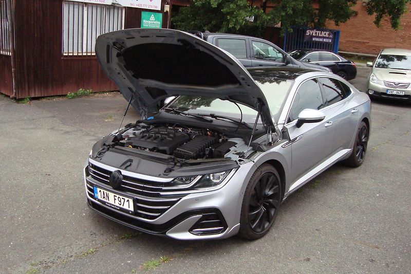 Volkswagen Arteon (2017) 2.0TDi,4-Motion,R-Line,176kW - fotka 20 z 84