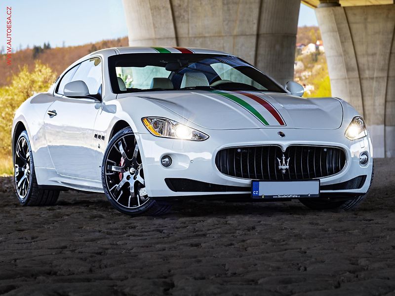 Maserati GranTurismo (2010) 4.7 V8 S Automatic, ČR - fotka 2 z 22