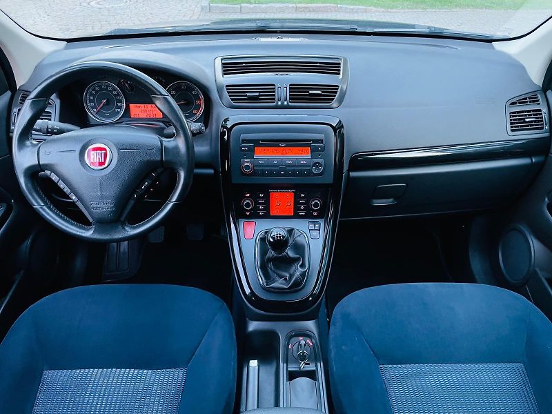 Fiat Croma 1.9D SENZORY SERVISKA TAŽNÉ - fotka 23 z 42