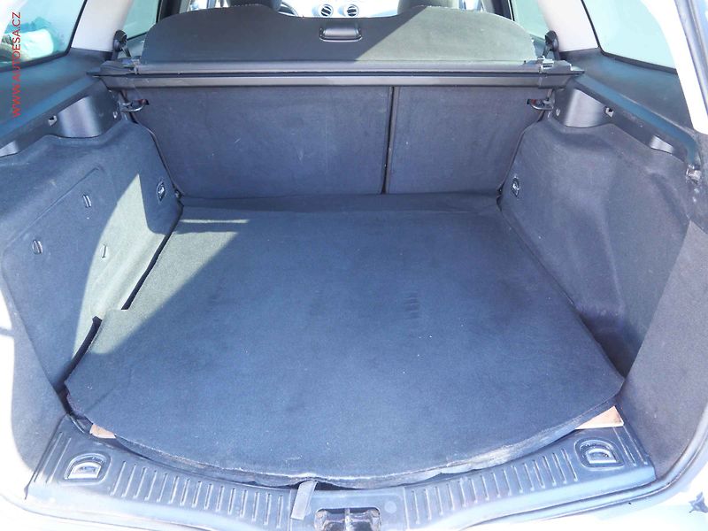 Ford Mondeo (2009) 2.0 TDCi, autoAC - fotka 7 z 20