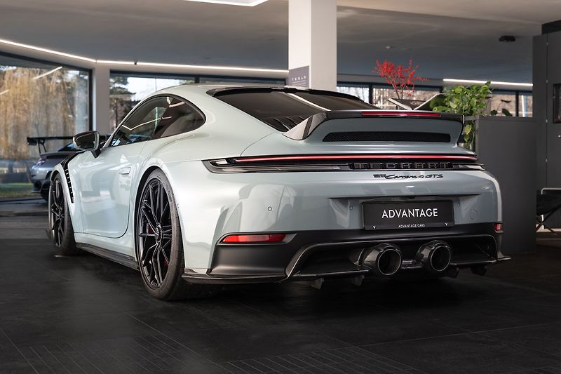 Porsche 911 (992.2) Carrera 4 GTS TECHART - fotka 4 z 34