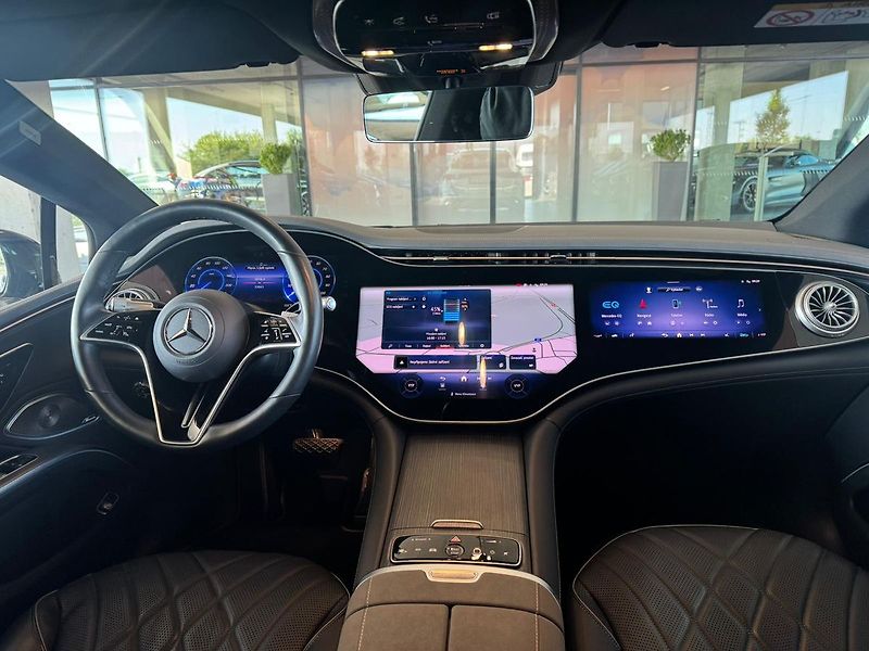 Mercedes-Benz EQS 580 4MATIC - fotka 10 z 23