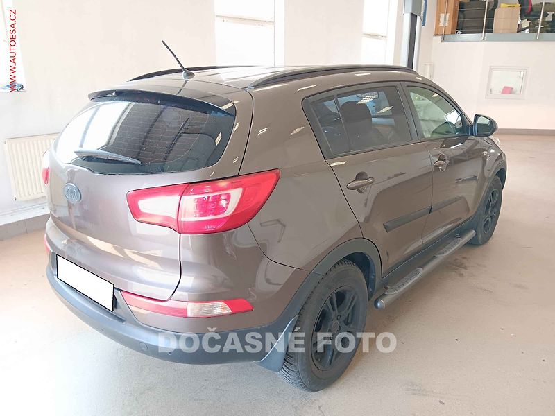 Kia Sportage (2011) 1.6GDI, 1.maj,ČR, servis - fotka 2 z 3