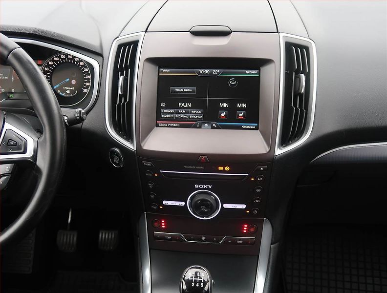 Ford Galaxy (2016) 2.0 TDCi, 4X4, 7 míst - fotka 12 z 30