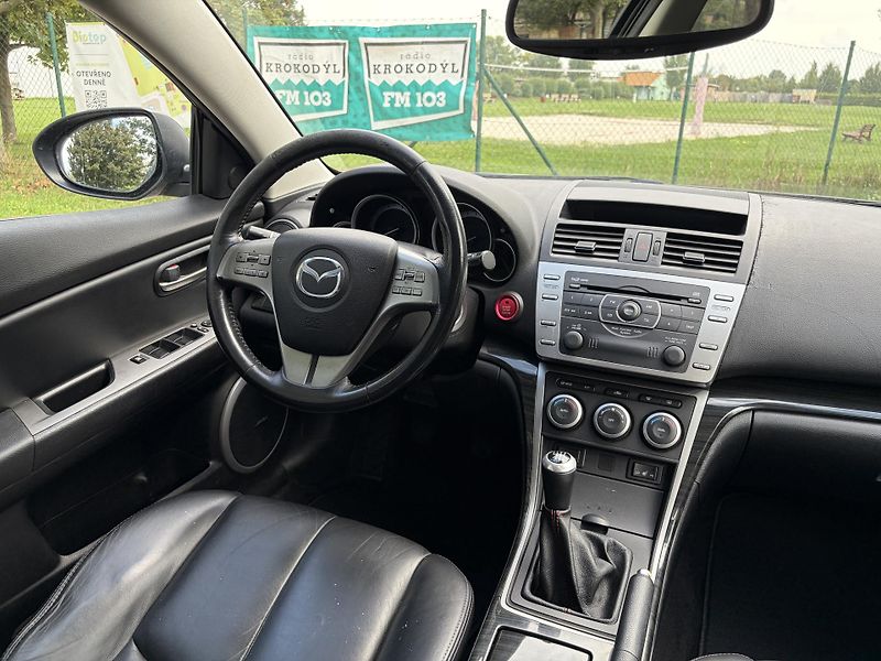 Mazda 6 2.5 Top Sport - fotka 24 z 31