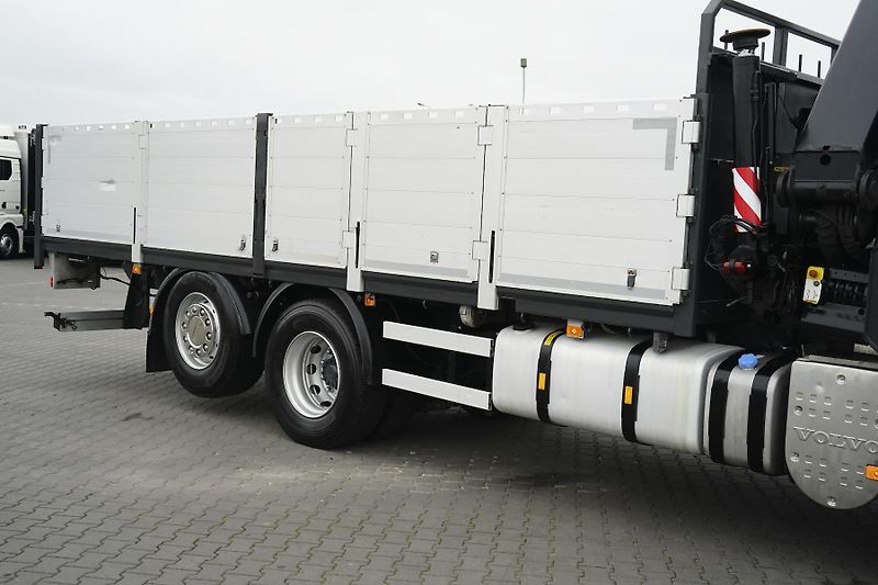 Volvo FM (2011) 420 / 6 X 2 / SKRZYNIOWY + HDS - fotka 27 z 50