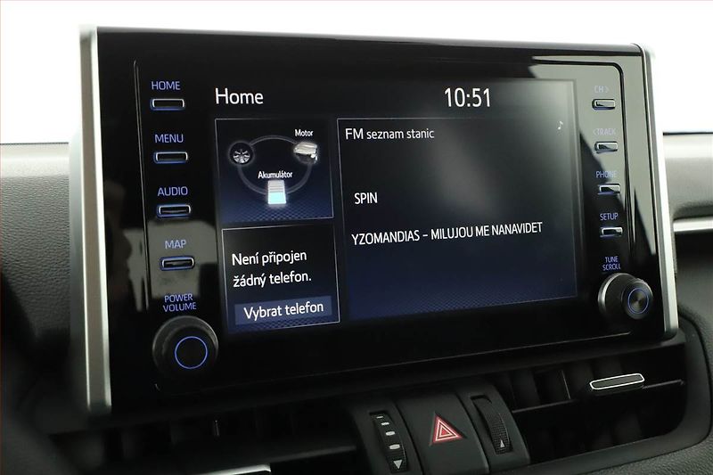 Toyota RAV4 (2020) 2.5 Hybrid - fotka 18 z 20