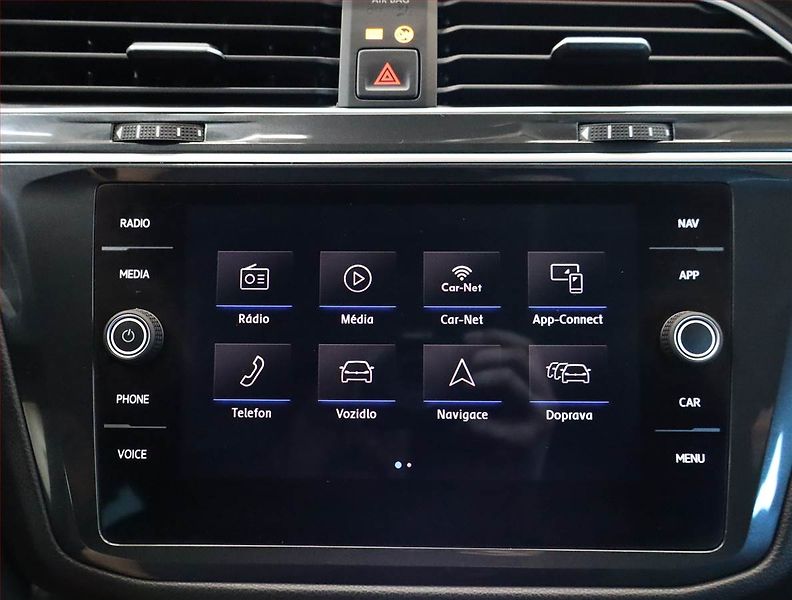 Volkswagen Tiguan (2019) Highline 2.0 TSI - fotka 18 z 25