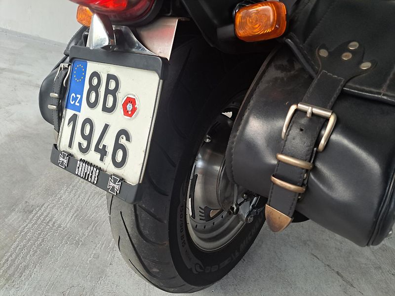 Suzuki VZ 800 Marauder - fotka 17 z 19