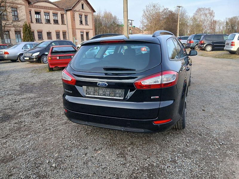 Ford Mondeo 2.0 TDCI, ALU 17 - fotka 9 z 35
