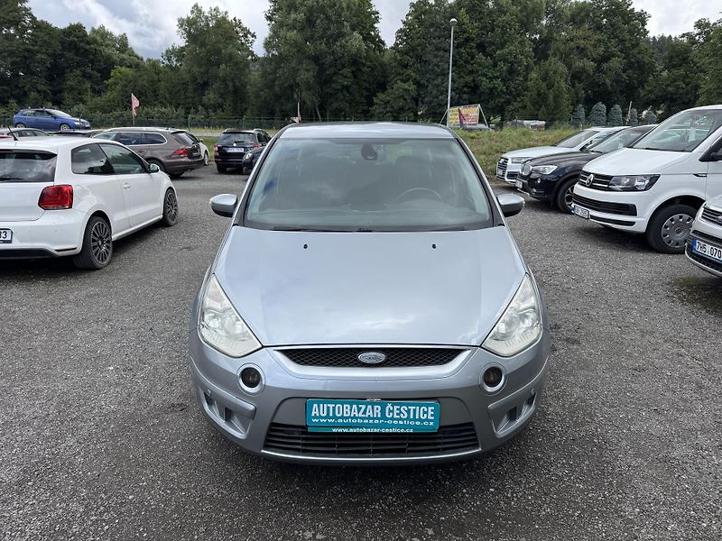 Ford S-MAX 2.0 D 7 MIST - fotka 2 z 20