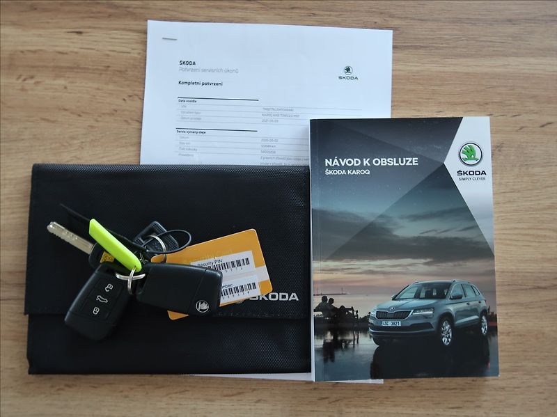 Škoda Karoq 2,0 TDi,1majČR,Serv.kn.,DPH - fotka 23 z 27