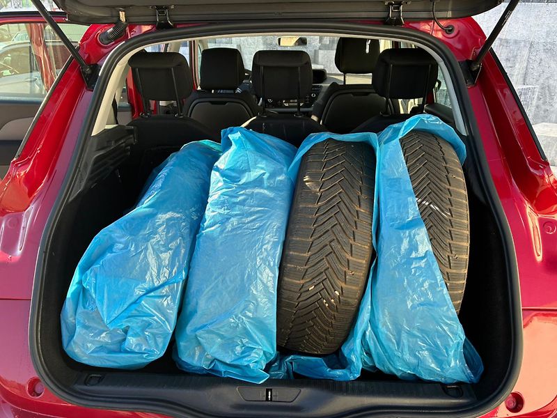 Citroën C4 Picasso (2014) 2.0HDi, 110KW - fotka 19 z 19