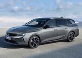 Opel Astra Sportstourer - od 659 990 Kč.