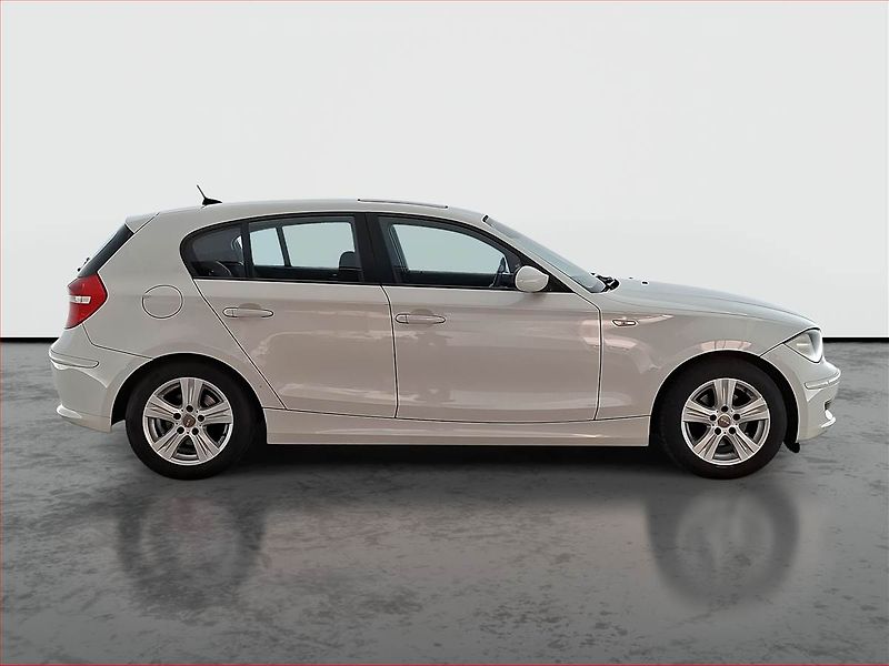 BMW Řada 1 (2007) 116i, po STK, jezdí výborně - fotka 6 z 16