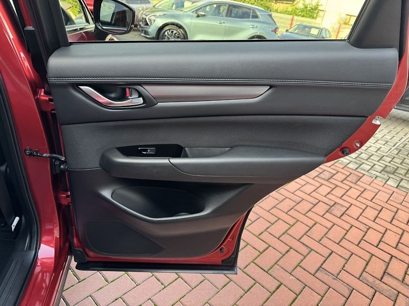 Mazda CX-5 (2022) 2.0i G-165 LED Navi Kamera - fotka 22 z 48