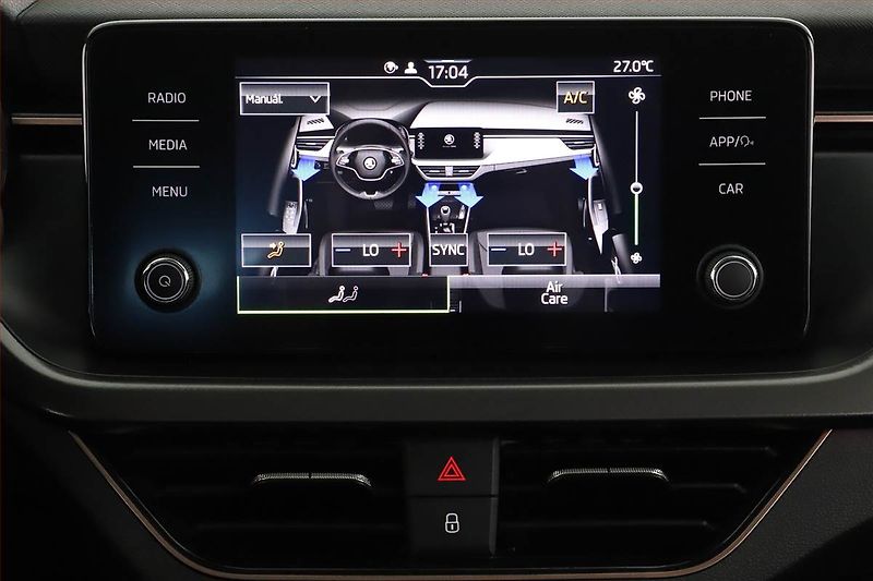 Škoda Kamiq (2021) Style 1.0 TSI, Serv.kniha - fotka 13 z 16