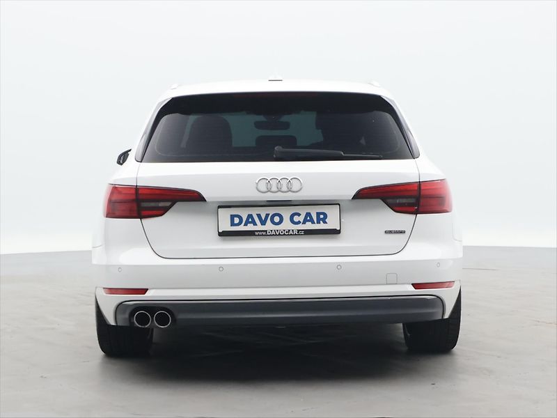 Audi A4 3,0 TDI quattro S-line S-Troni - fotka 6 z 33