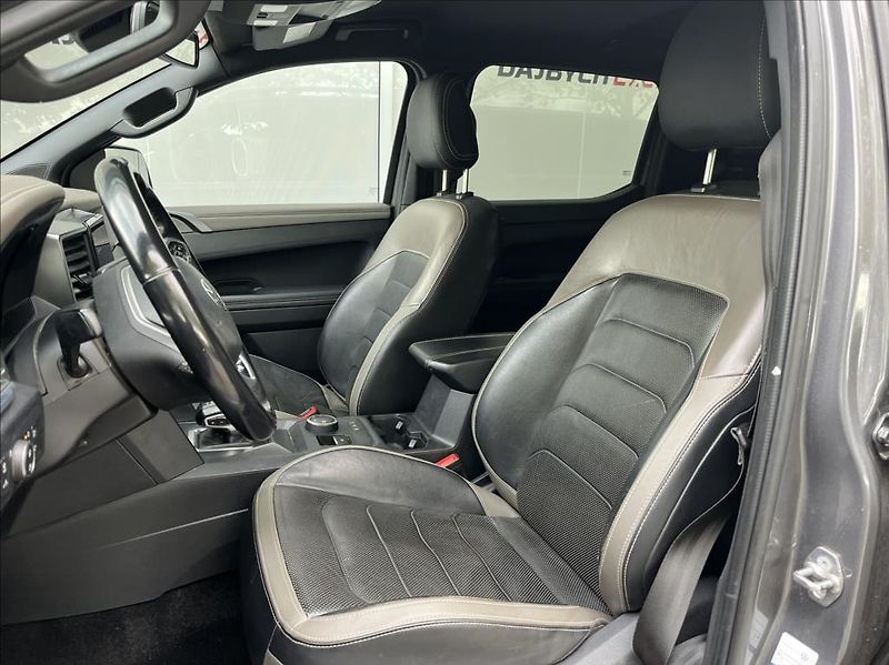 Volkswagen Amarok 3,0 AVENTURA, 177kW, DPH, ČR-1 - fotka 9 z 11