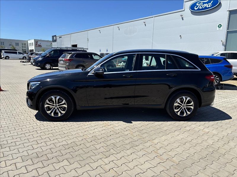 Mercedes-Benz GLC 2,1 220 d 4Matic 125kW - fotka 2 z 36