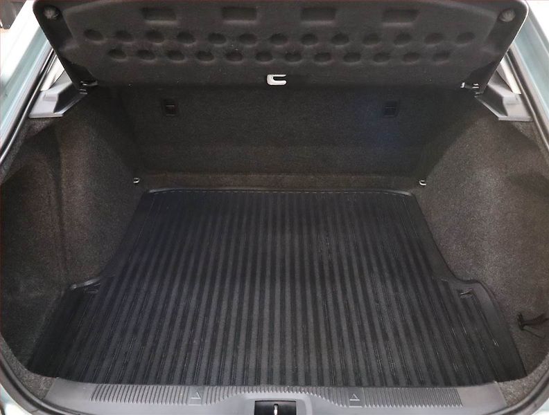 Škoda Octavia (2011) 1.6, Serv.kniha - fotka 14 z 15