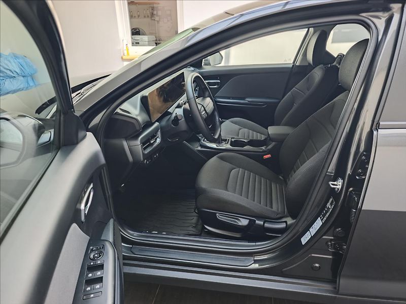 Kia K4 1,0 T-GDI  Exclusive - fotka 10 z 19