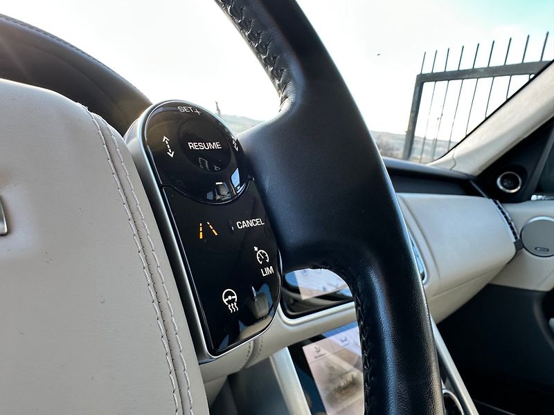 Land Rover Range Rover (2018) SDV8 Autobiography - fotka 8 z 25