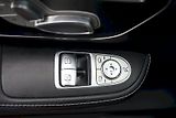 Mercedes-Benz Třídy V (2021) V 300d L Auto 4MATIC 7-míst We - náhled 25