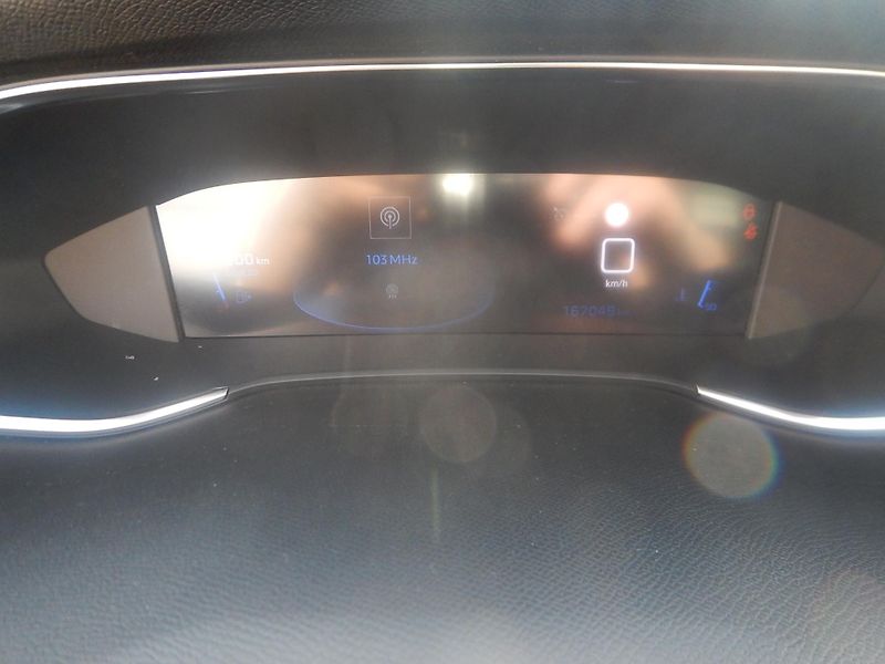 Peugeot 308 1.5 Hdi 96 kw - fotka 10 z 13