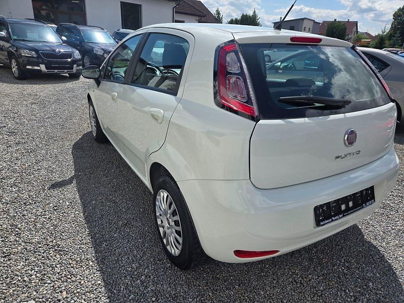 Fiat Punto (2012) 1.4 i Velmi pěkné - fotka 5 z 18