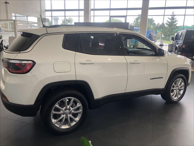 Jeep Compass 1,3 PHEV 190k AT  Limited - fotka 6 z 16