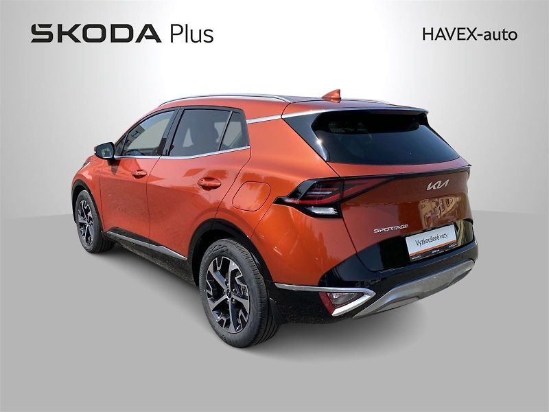 Kia Sportage (2022) 1,6 CRDi 4x4 6MT TOP - fotka 29 z 31