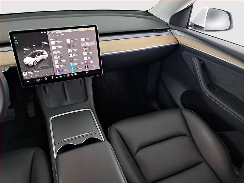 Tesla Model Y (2022) Long Range AWD 79kWh, SoH 91% - fotka 8 z 22
